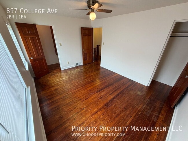 Building Photo - 897 College Ave