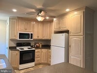 Building Photo - 3100 N Toronto St