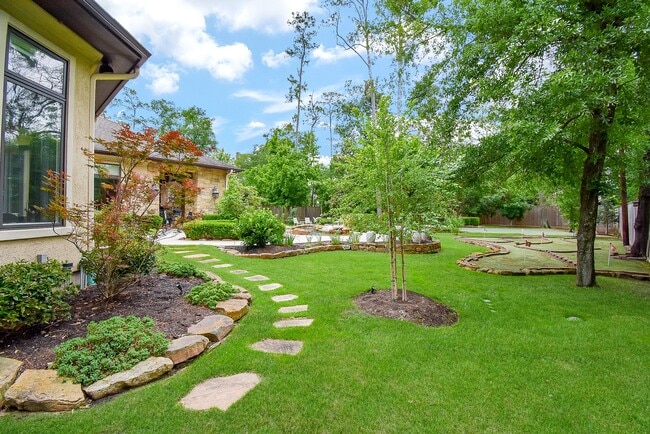 Building Photo - 11910 Heritage Ln