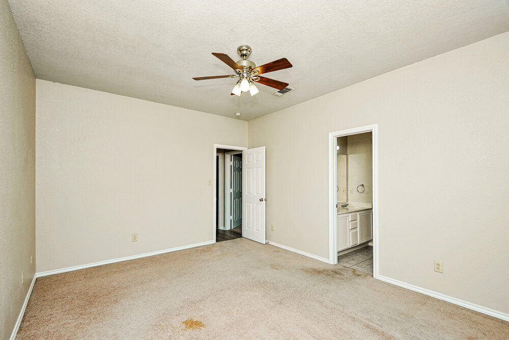 Building Photo - 840 Voltamp Dr