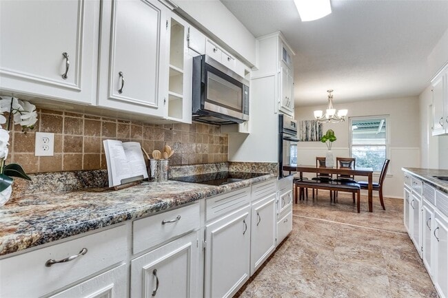 Building Photo - 3129 Old Orchard Rd