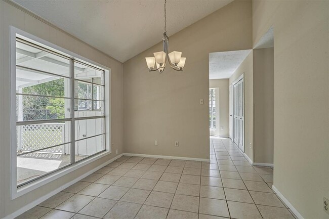 Building Photo - 3503 Dawnwood Dr