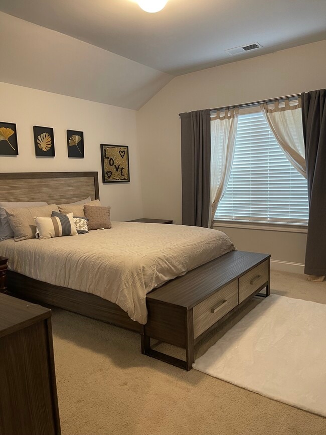 Building Photo - 1107 Bucknell Dr