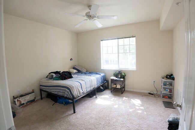 Building Photo - 6386 Emerald Dunes Dr