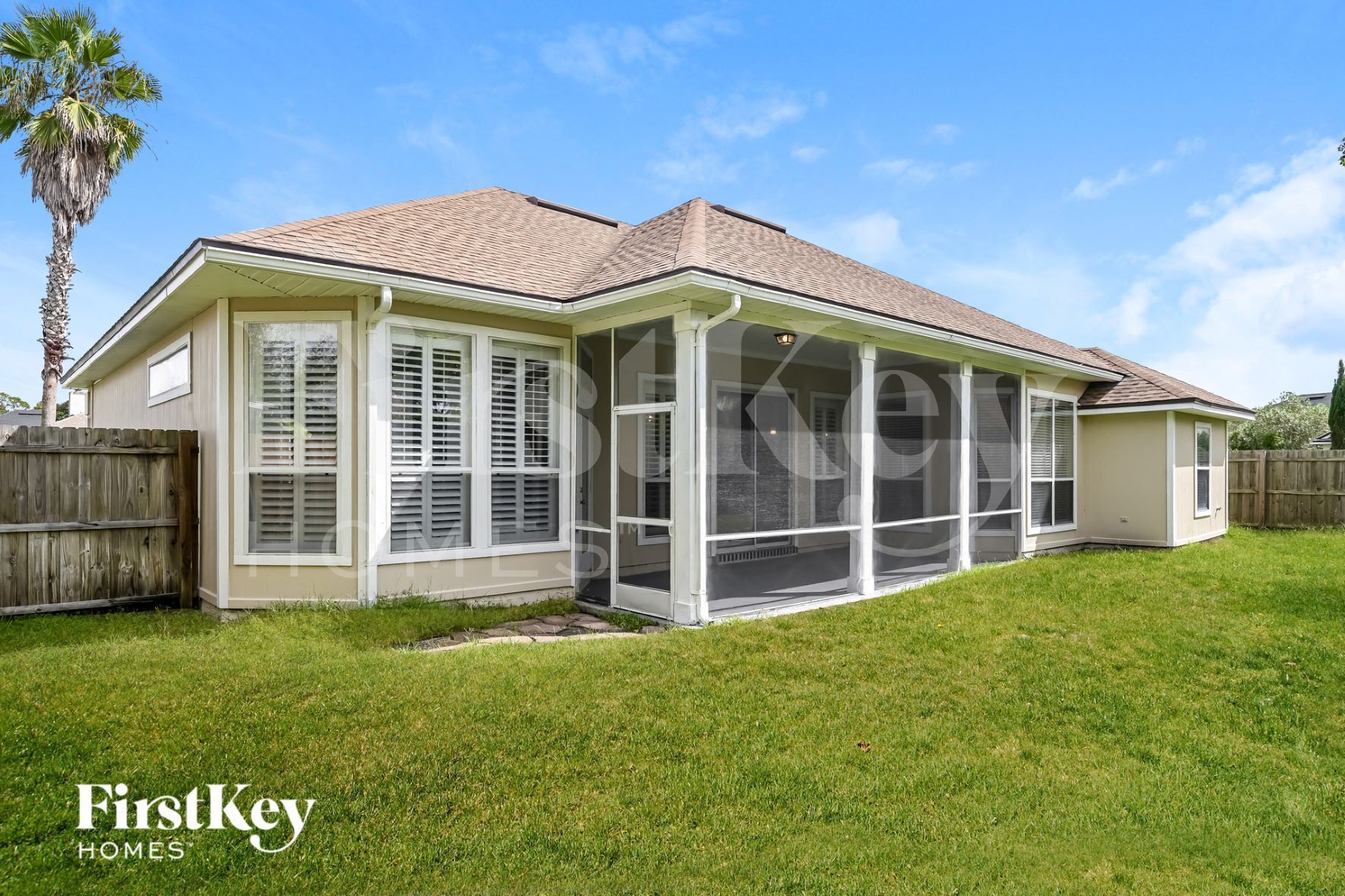 Building Photo - 2352 Longmont Dr