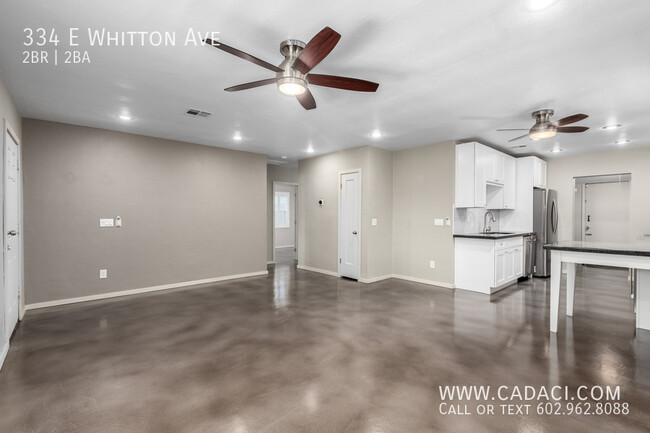 Building Photo - Midtown Charmer 2 bed 2 bath