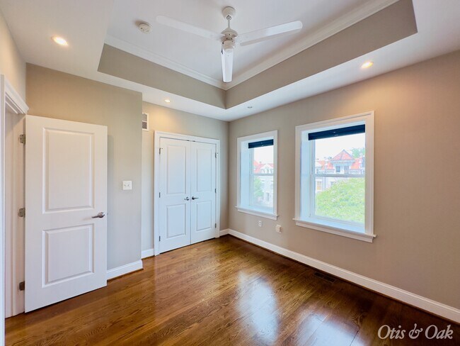 Building Photo - 3542-3513 13th St NW