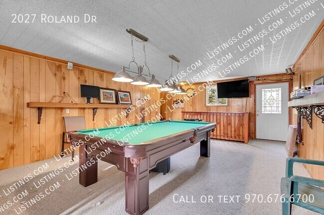 Building Photo - 2027 Roland Dr