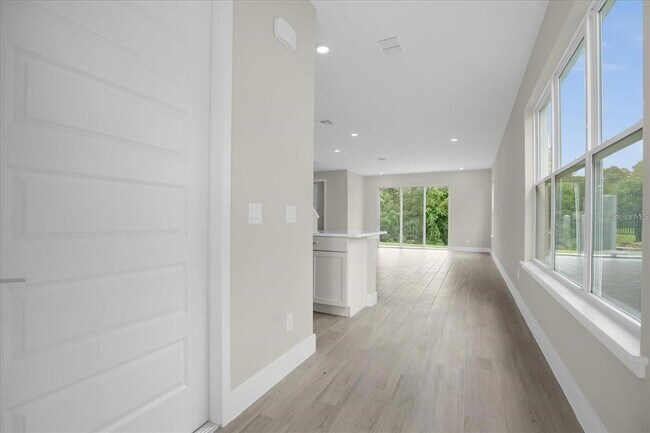 Building Photo - 7818 Spectrum Dr
