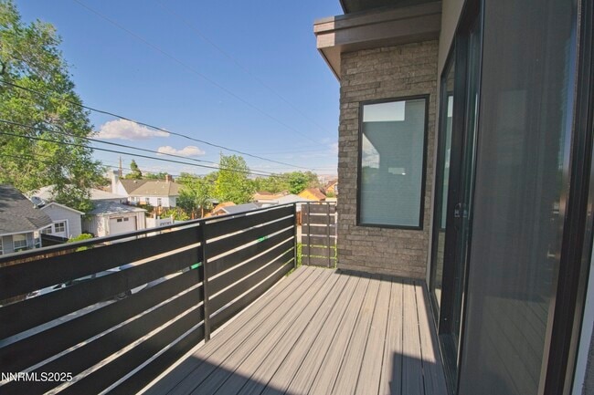 Building Photo - 1128 Gordon Ave