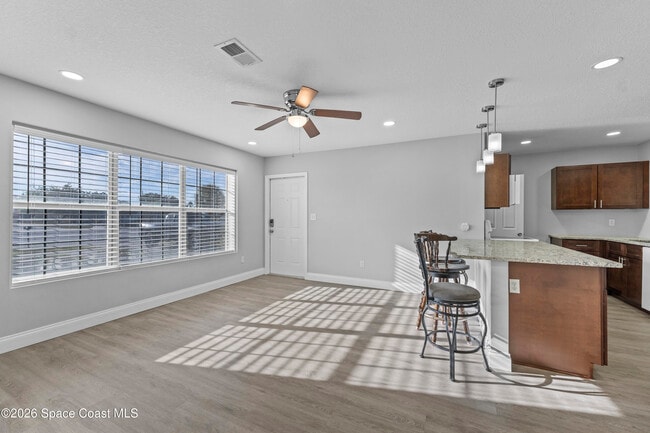 Building Photo - 2395 Port Malabar Blvd NE