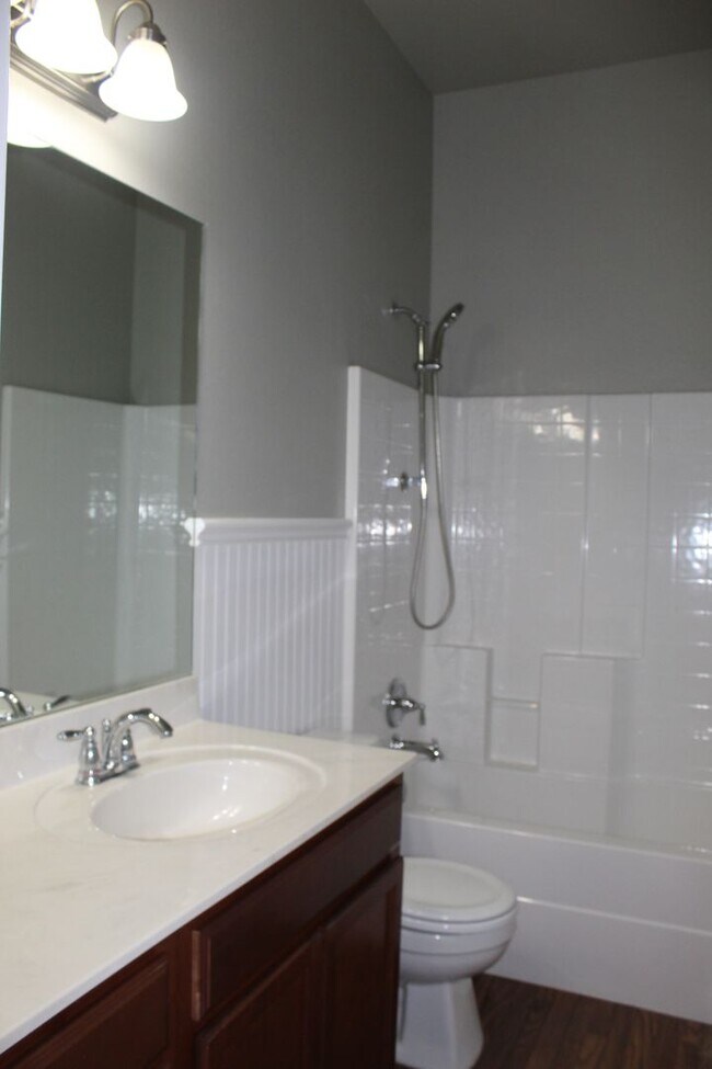 Building Photo - 4 BEDROOM, BELTON ISD, COMMUNITY POOL