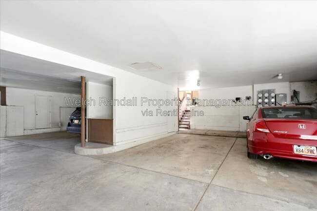 Building Photo - 6871 Countrywoods Cir