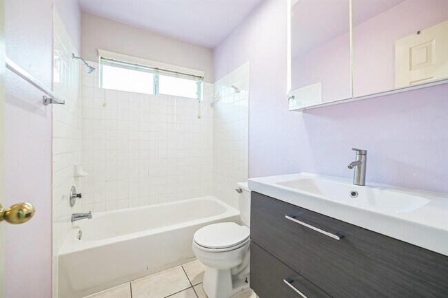 Building Photo - 3630 Spring Canyon Trail