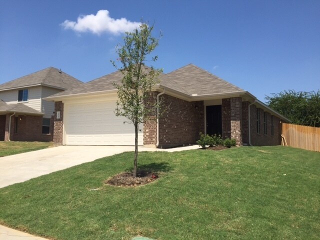 Primary Photo - Garden Springs - 4020 Winter Springs Dr, F...