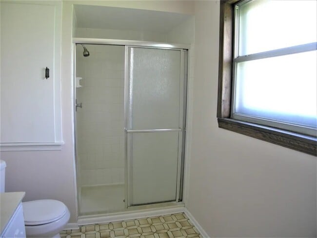 Building Photo - 1514 Shepard Cir