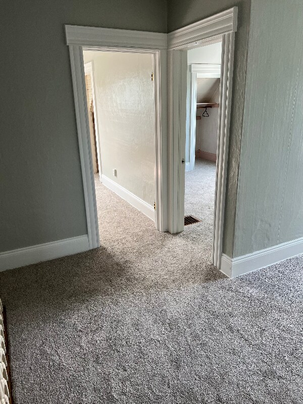 Building Photo - 107 Mechanic St