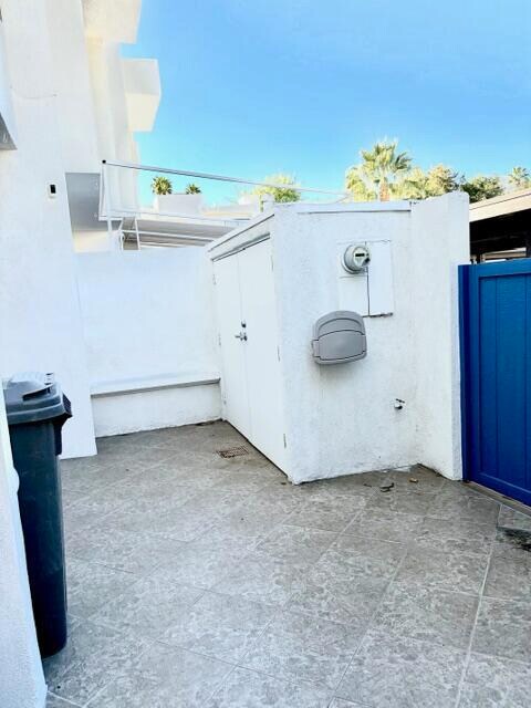 Building Photo - 48790 Desert Flower Dr