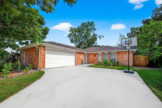 Primary Photo - 7111 Tara Dr
