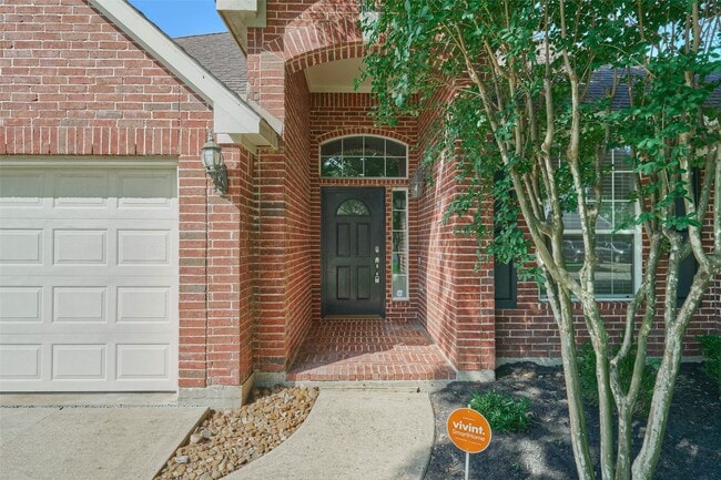 Building Photo - 13313 Enchanted Way
