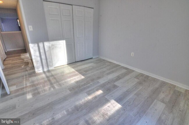 Building Photo - 2110 Green Watch Way