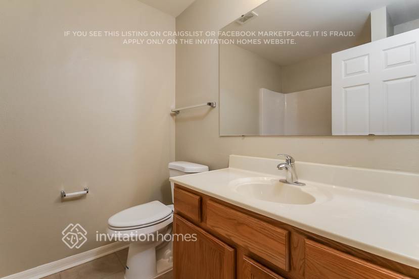 Building Photo - 13503 Padron Ct