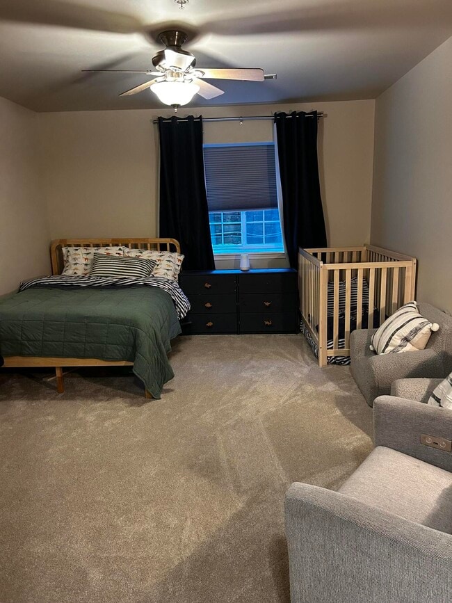 Building Photo - 301 Scio Village Ct