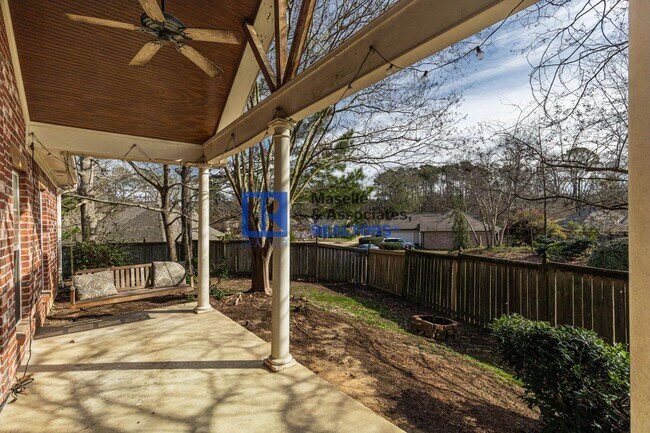 Building Photo - 3 Bed/2 Bath Home in Brandon