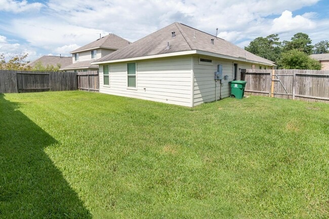 Building Photo - 5611 Rocky Trail Dr