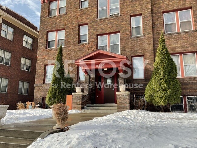 Building Photo - 2218 Nicollet Ave