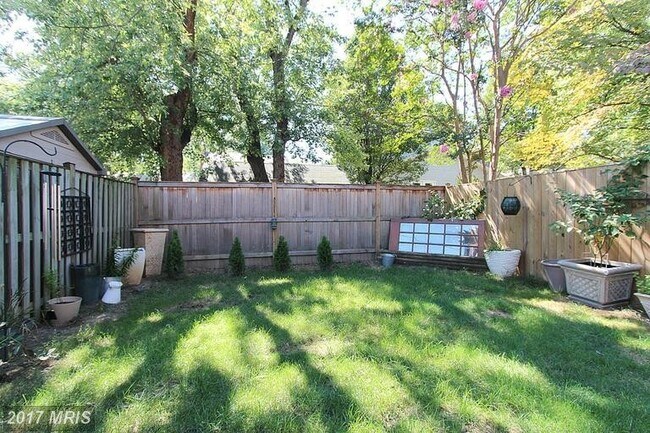 Building Photo - Wonderful Home in Great Arlington Location!