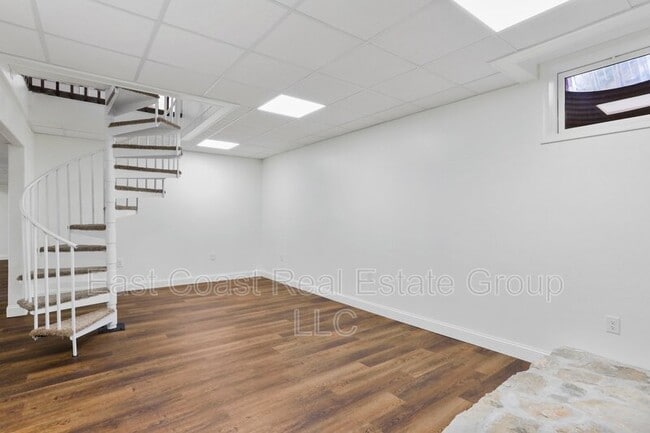 Building Photo - 16208 Woburn Rd