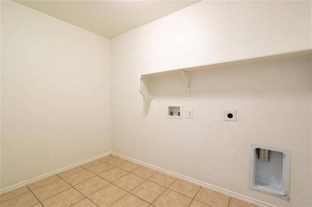 Building Photo - 5829 Mountain Bluff Dr