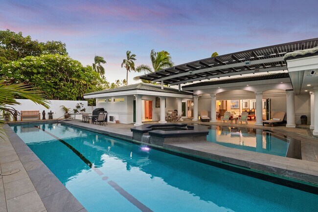Building Photo - LUXURY RESORT 5/4.5/3+ HOME IN KAHALA, MUS...