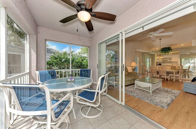 Building Photo - GEORGOUS 2 BEDROOM, 2BATHROOM, TURN KEY FU...