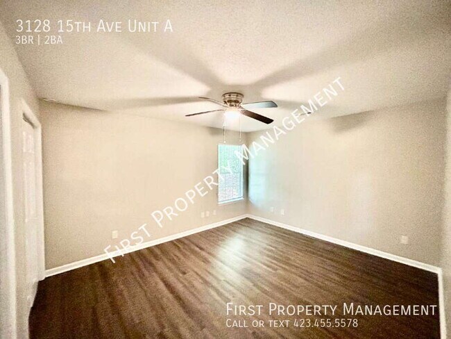 Building Photo - 3128 15th Ave