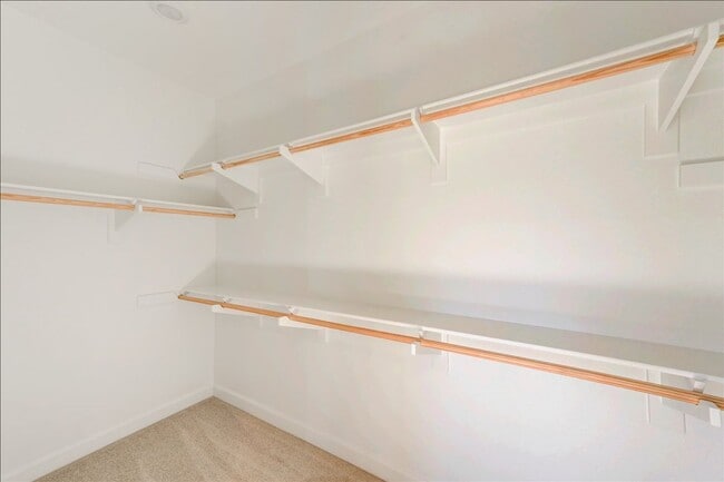 Building Photo - 1202 Mountain Laurel Rd