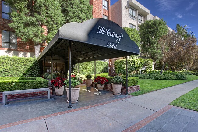 Building Photo - 1440 Veteran Ave