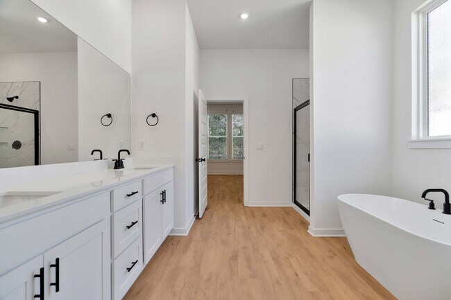 Building Photo - 2907 N Grey Squirrel Dr