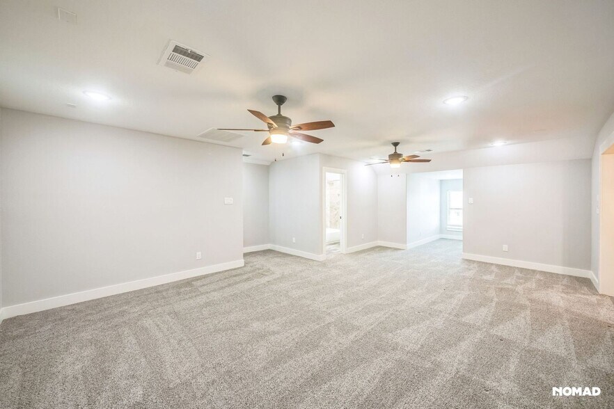 Building Photo - 1420 Palomino Trail