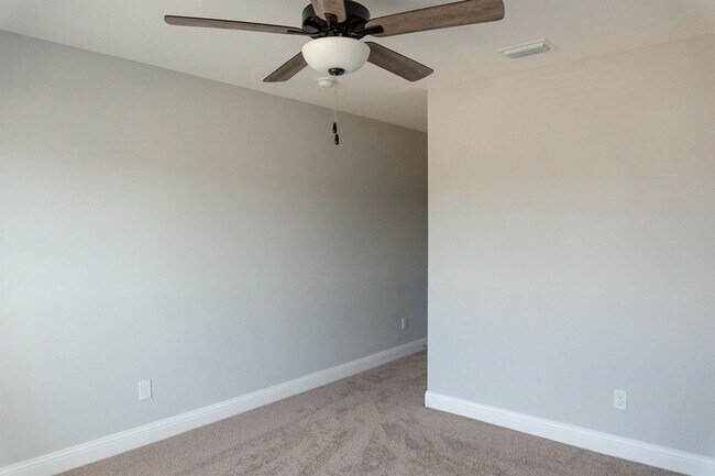 Building Photo - 1418 Landon Hills Dr