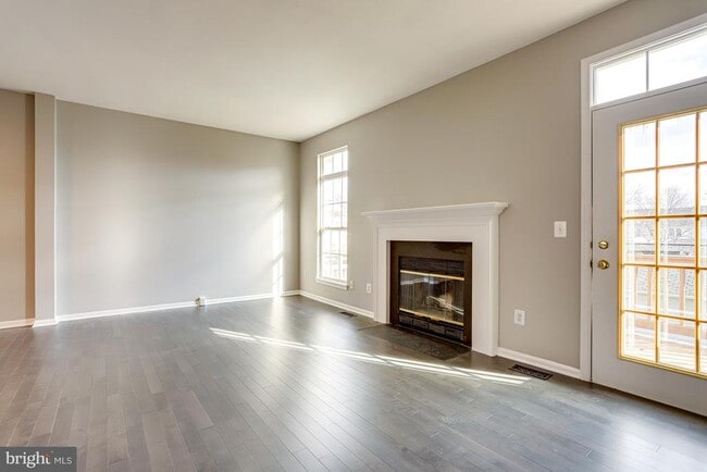 Building Photo - 20366 Hartwell St