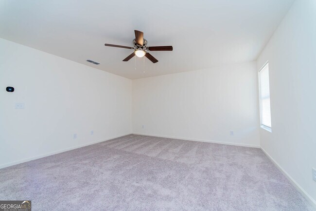 Building Photo - 307 Gazebo Dr