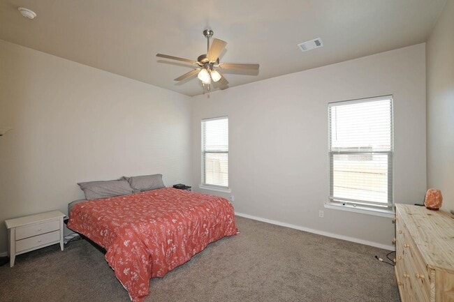 Building Photo - 7811 Bellamy Dr