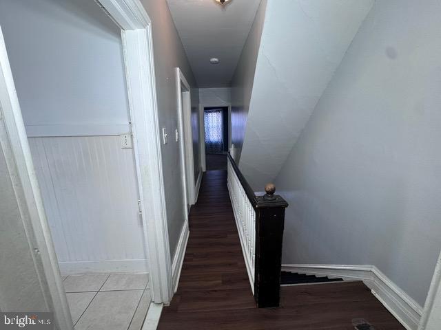 Building Photo - 414 May St