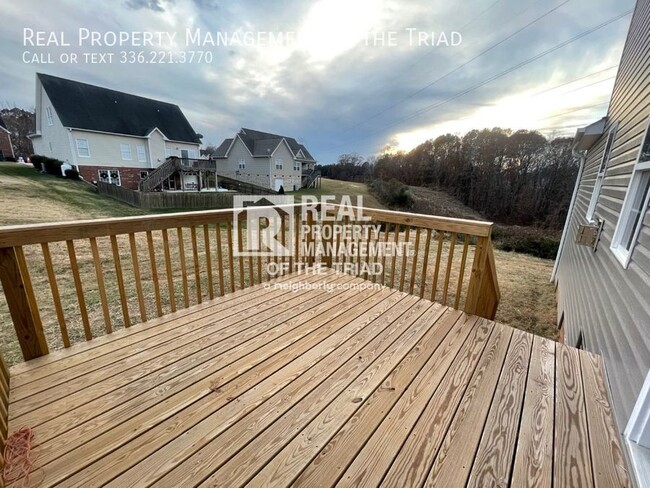 Building Photo - 357 Royal Fern Dr