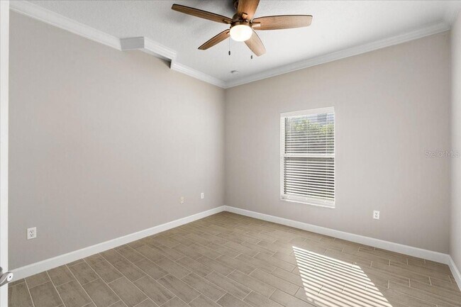 Building Photo - 2580 Channel Way