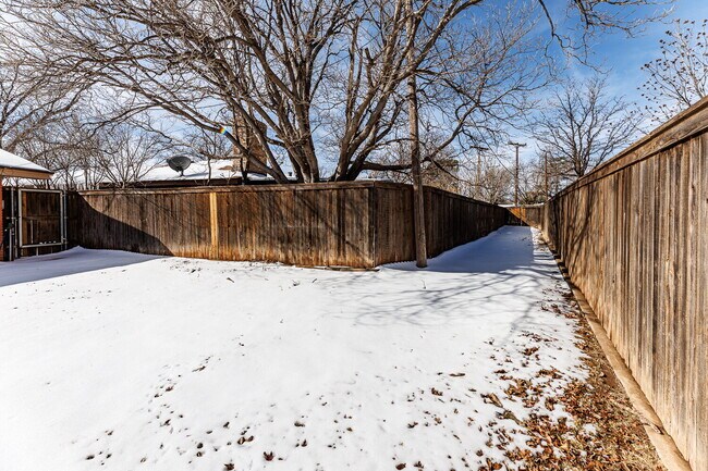 Building Photo - Wonderful 3/2/2 for Rent!