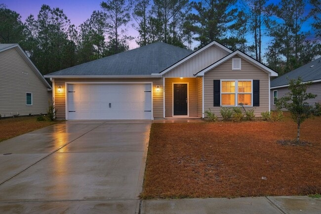 Primary Photo - Modern Home near Pooler with Savannah Charm