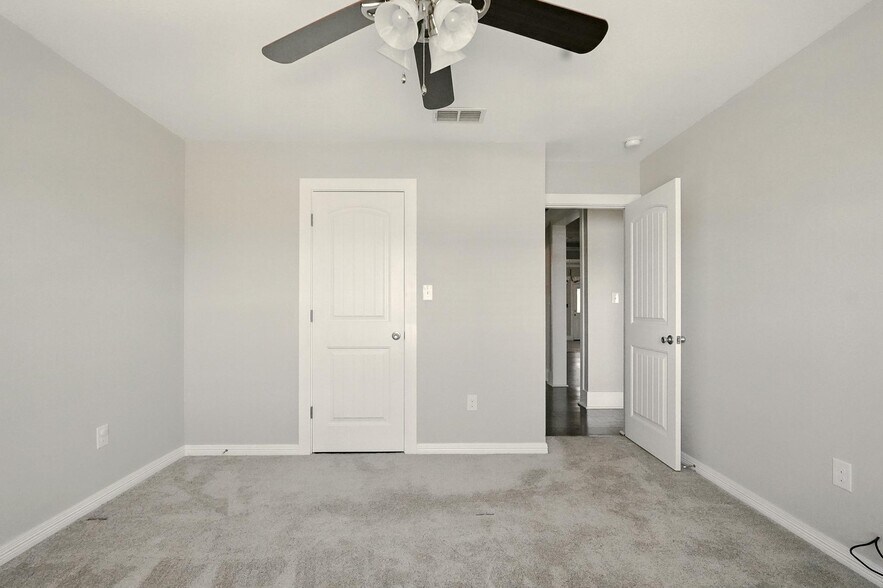 Building Photo - 4102 Forrest Creek Ct